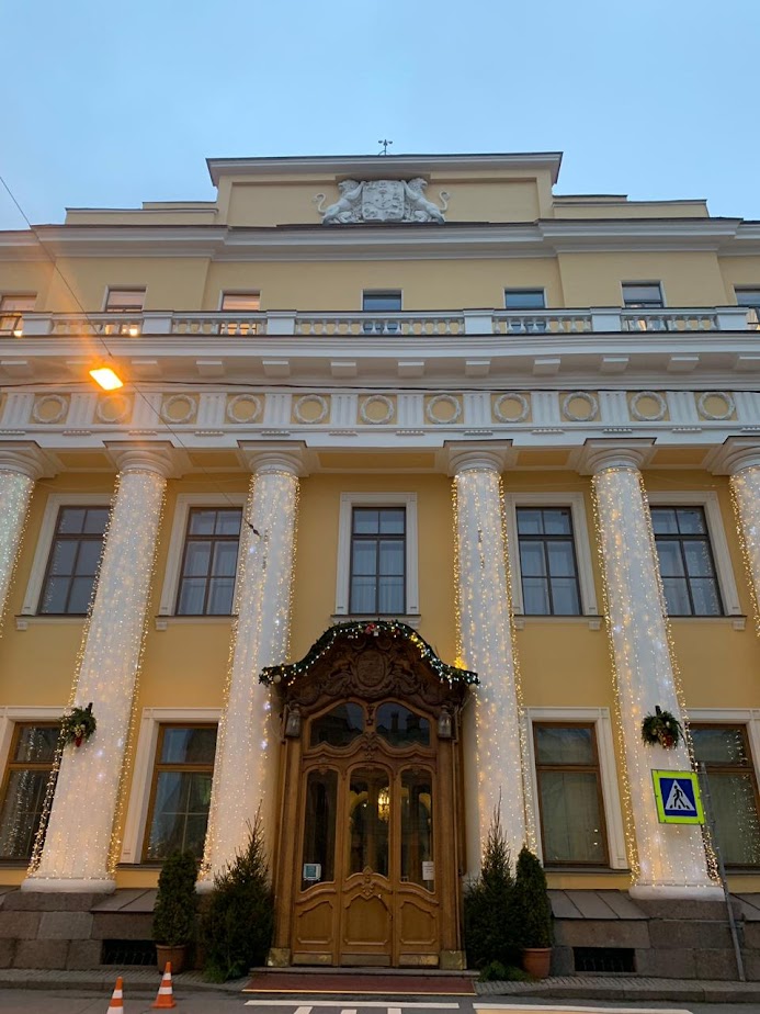 Петербург великих династий. Автобусный тур из Москвы