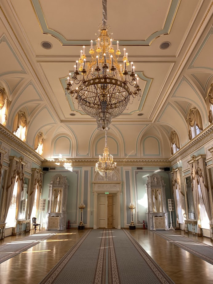 Петергофские каникулы