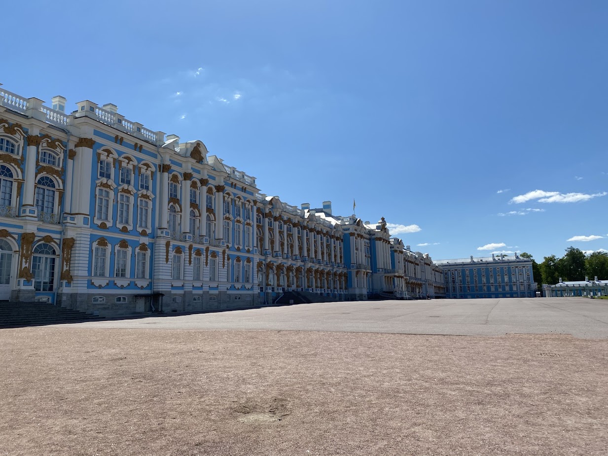 Петергофские каникулы
