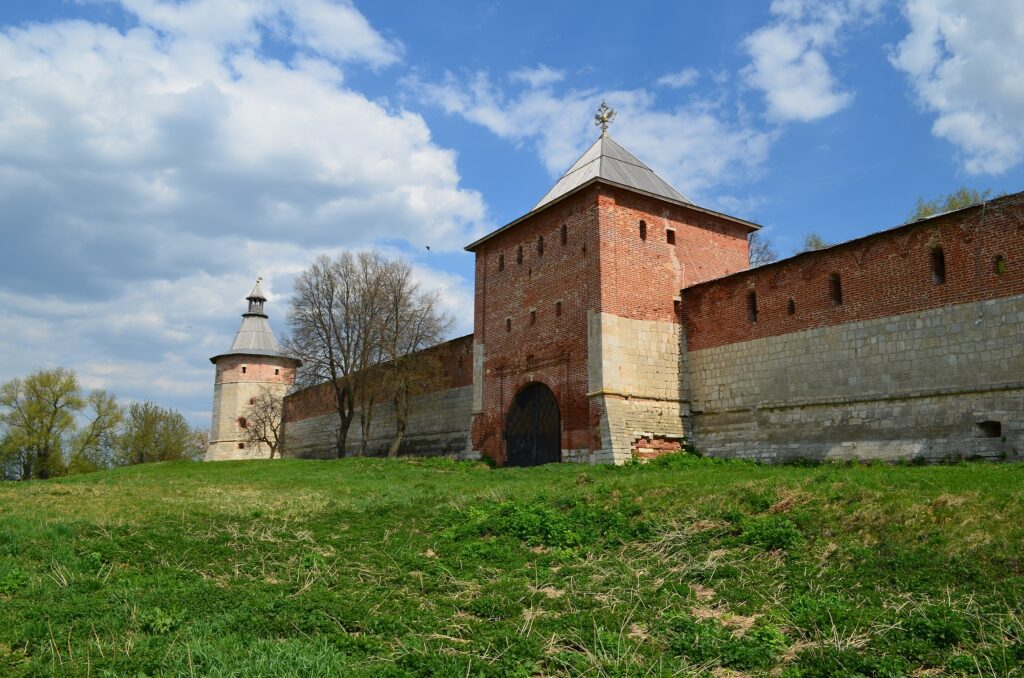 Сплав на каяках по реке Осётр