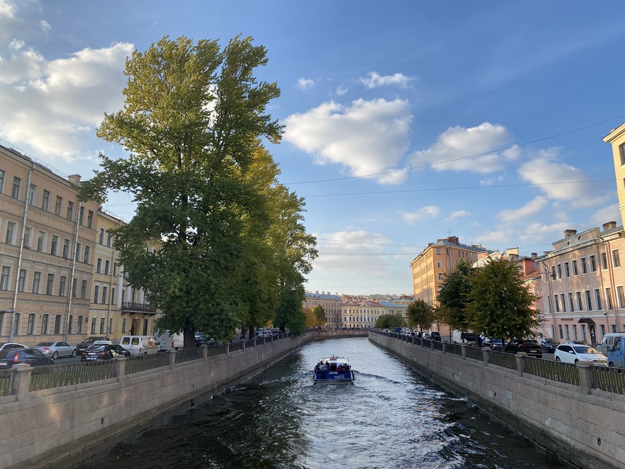 Лето в Петербурге. Автобусный тур из Москвы