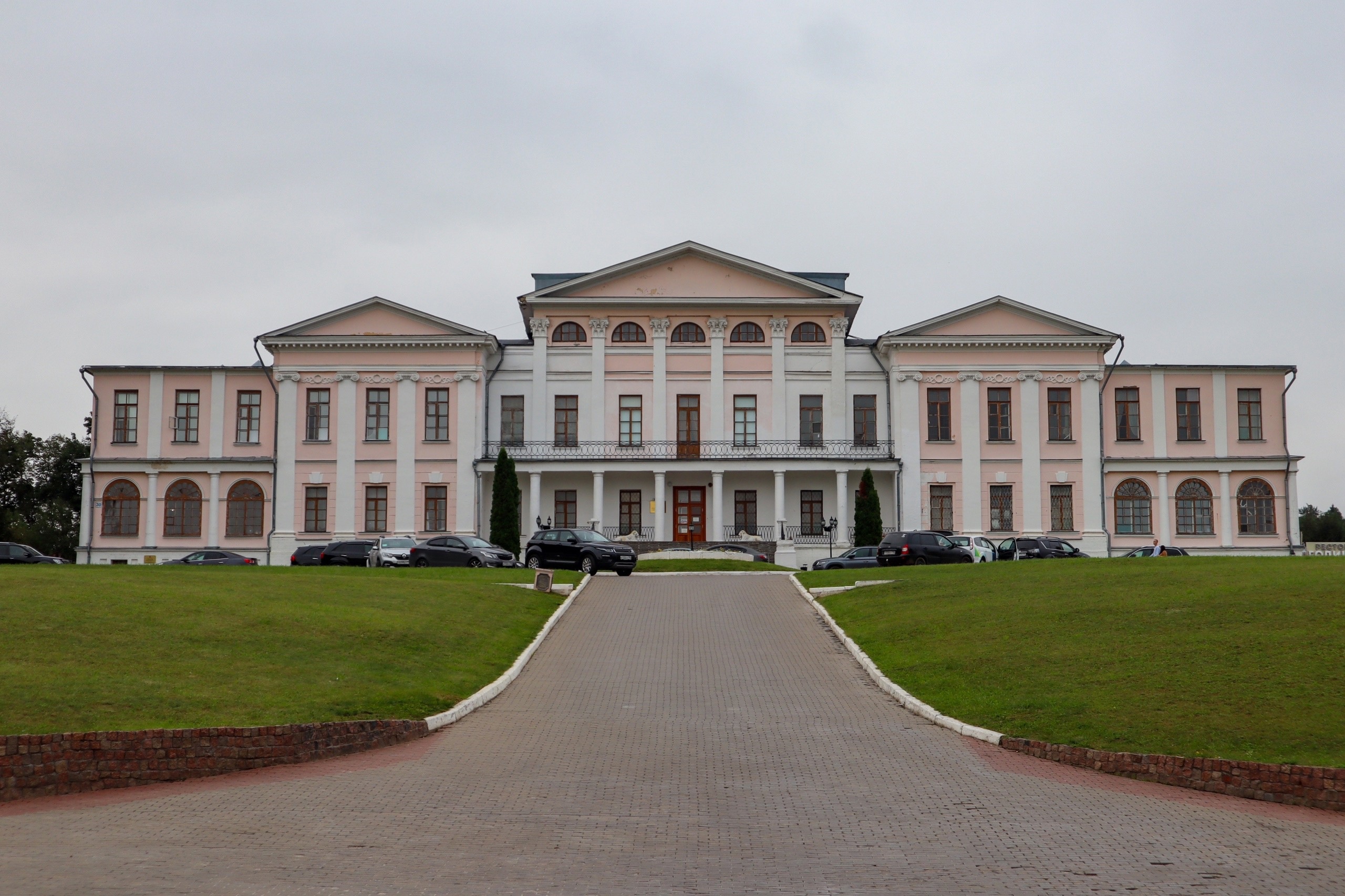 Поход выходного дня к усадьбе Дубровицы