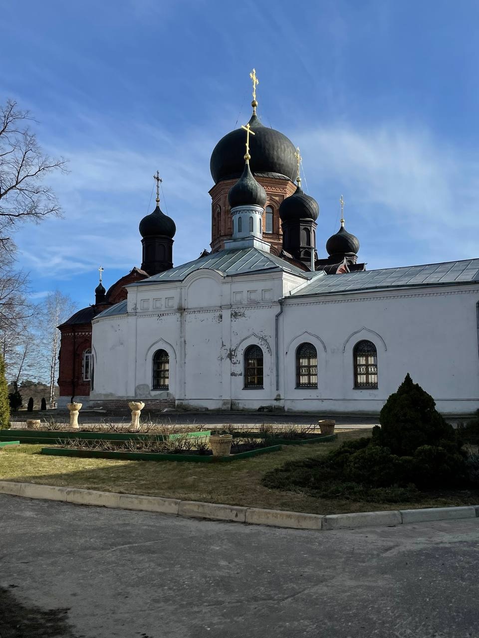 Однодневный поход к удивительному монастырю на острове