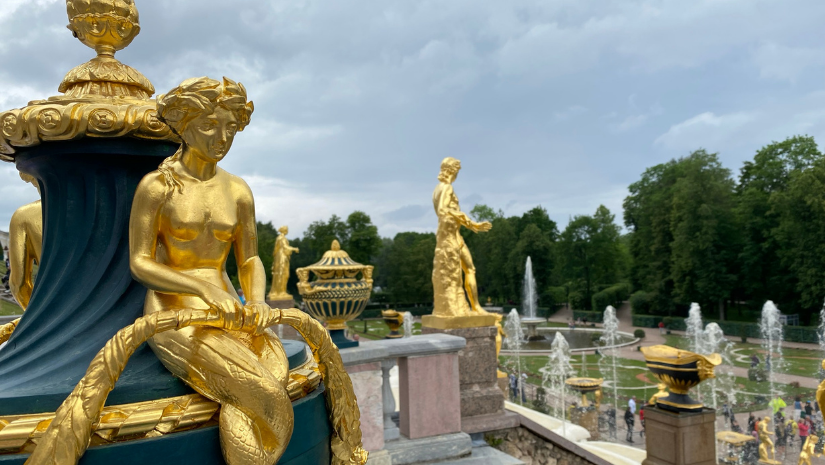 Экскурсия в Ораниенбаум и Петергоф
